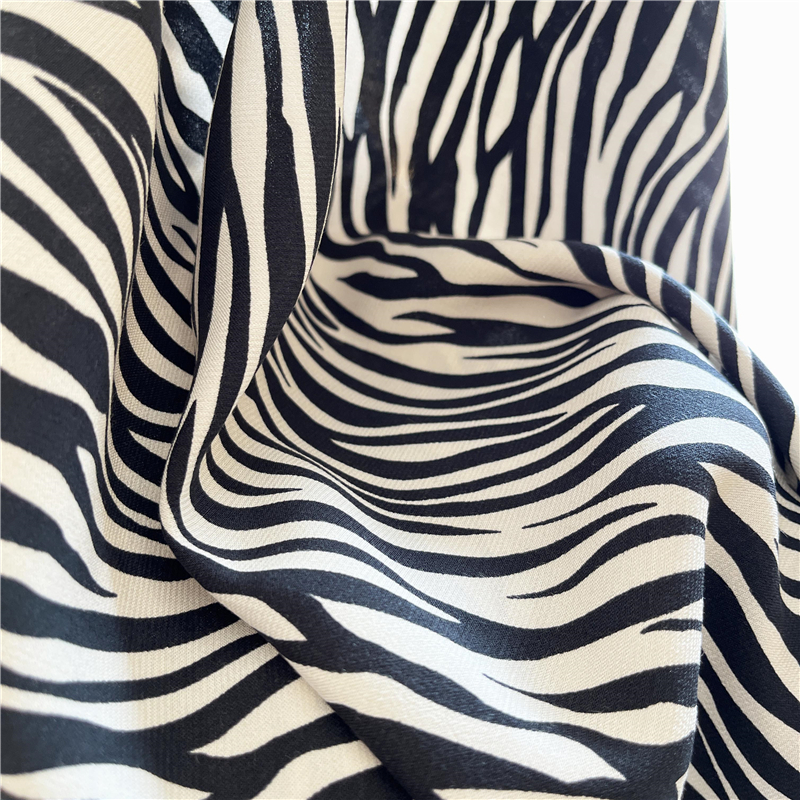 56 rayon 44 viscose satijn Dierenprint zebra dierenprint stof