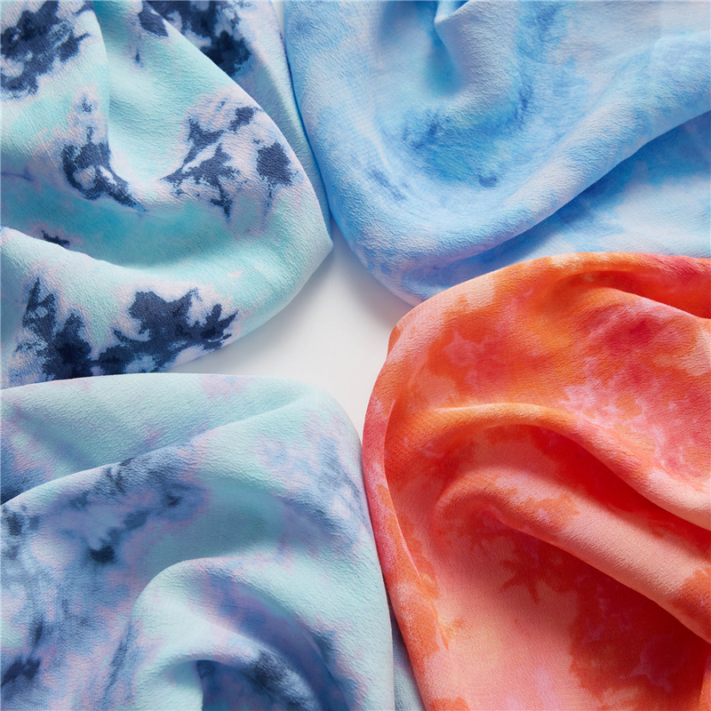 Tie-dyed crêpe 53% viscose 47% rayon geweven pastorale viscose stof